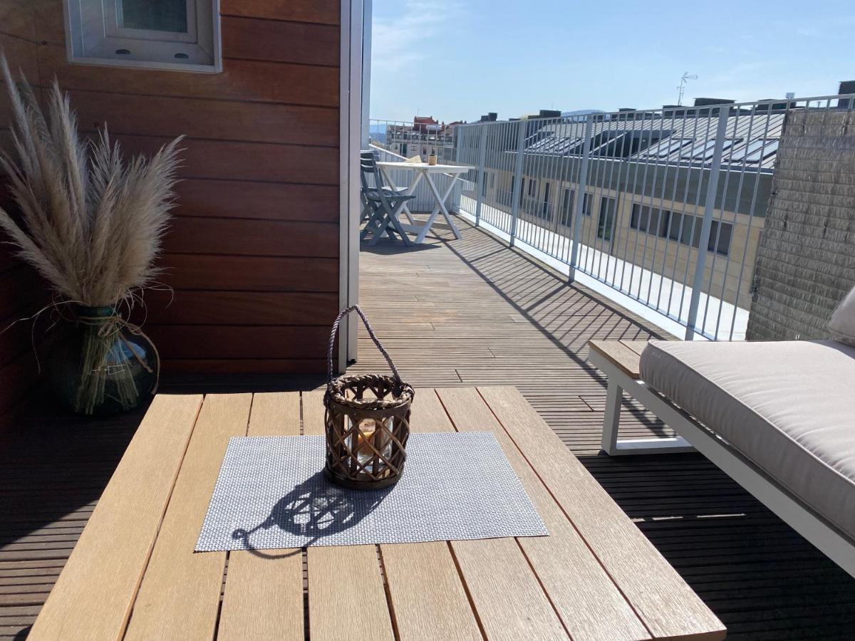 Atico Noa Con Terraza Y Parking Apartment Pontevedra Exterior photo